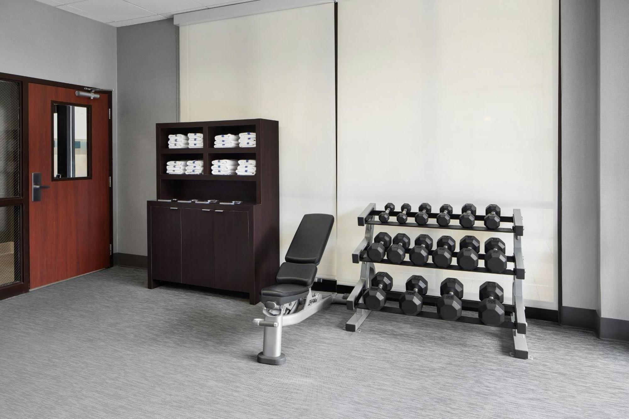 Courtyard By Marriott Knoxville Airport Alcoa Ngoại thất bức ảnh