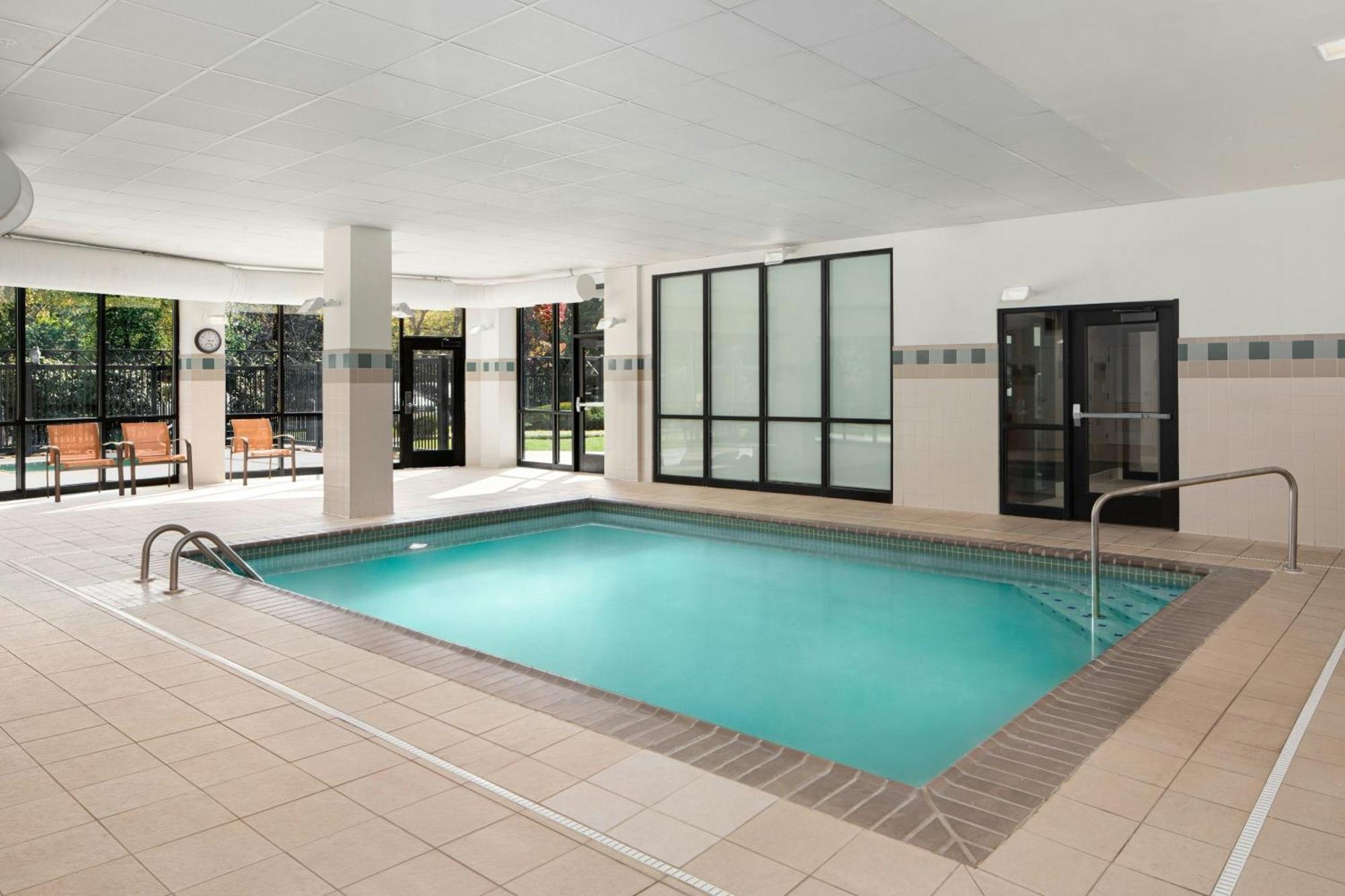 Courtyard By Marriott Knoxville Airport Alcoa Ngoại thất bức ảnh